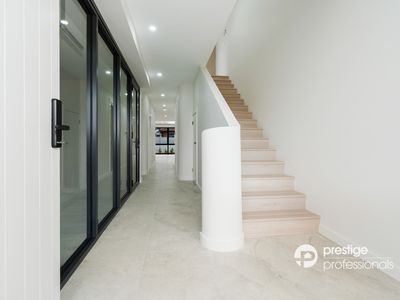 6A Lucas Avenue, Moorebank