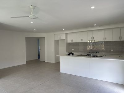 4 Leatherwood Street, Fernvale