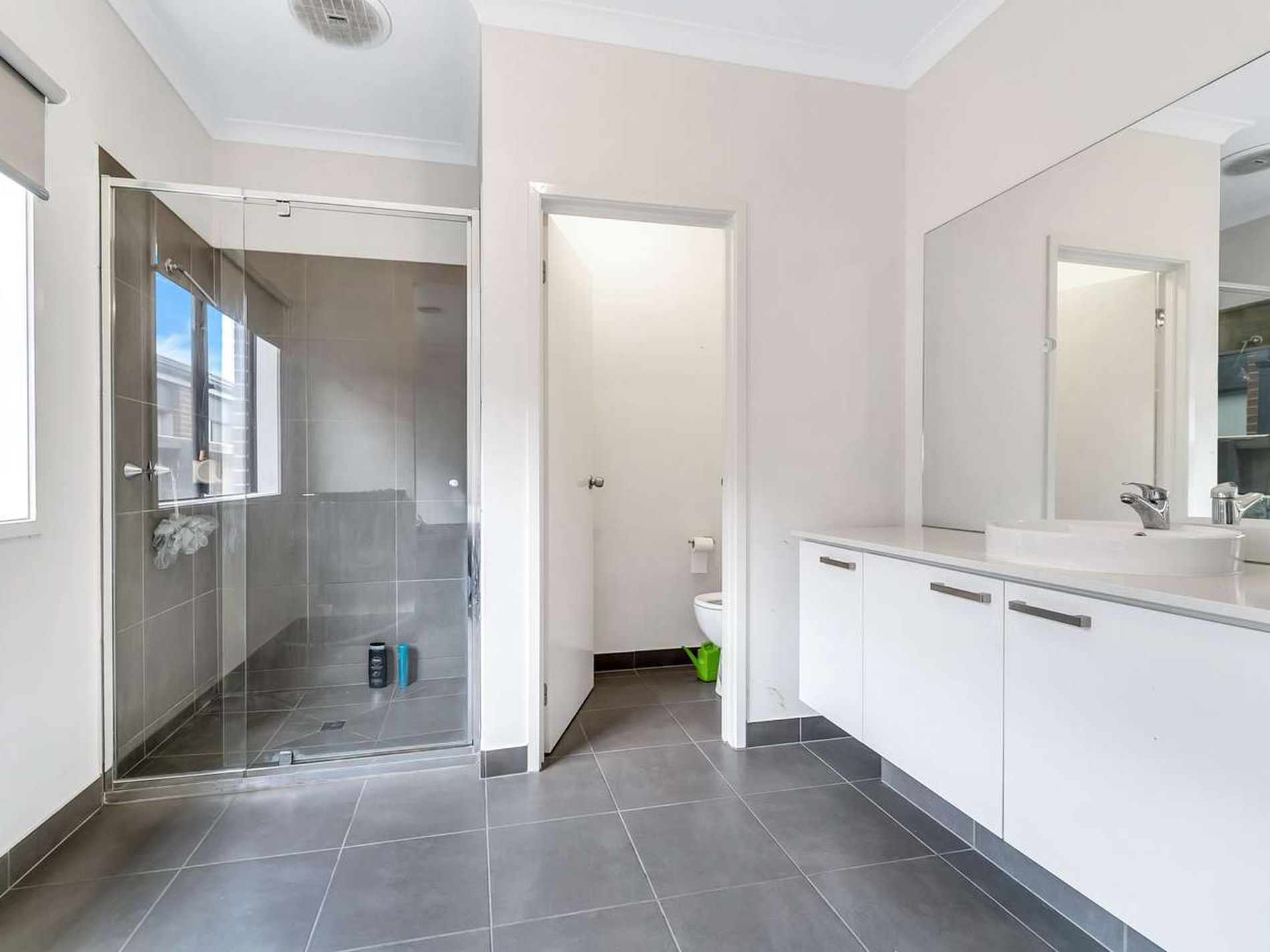 17 mathoura avenue werribee super key real estate