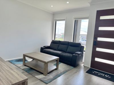 8 Crathes Street, Wyndham Vale