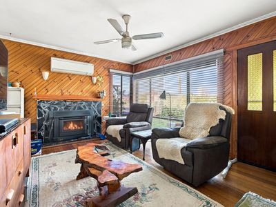 1 Geale Street, George Town