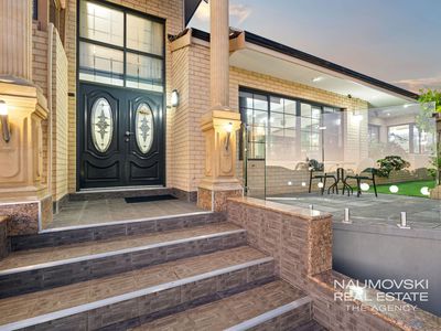 12 Meadowbank Way, Landsdale