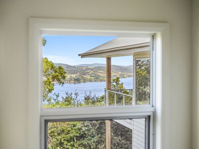 100 Jacksons Road, Franklin