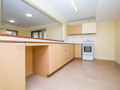 16 Delamere Place, South Hedland