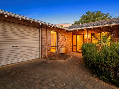 3 / 26 Earlston Way, Booragoon
