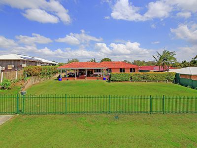4 Poinciana Street, Wynnum West
