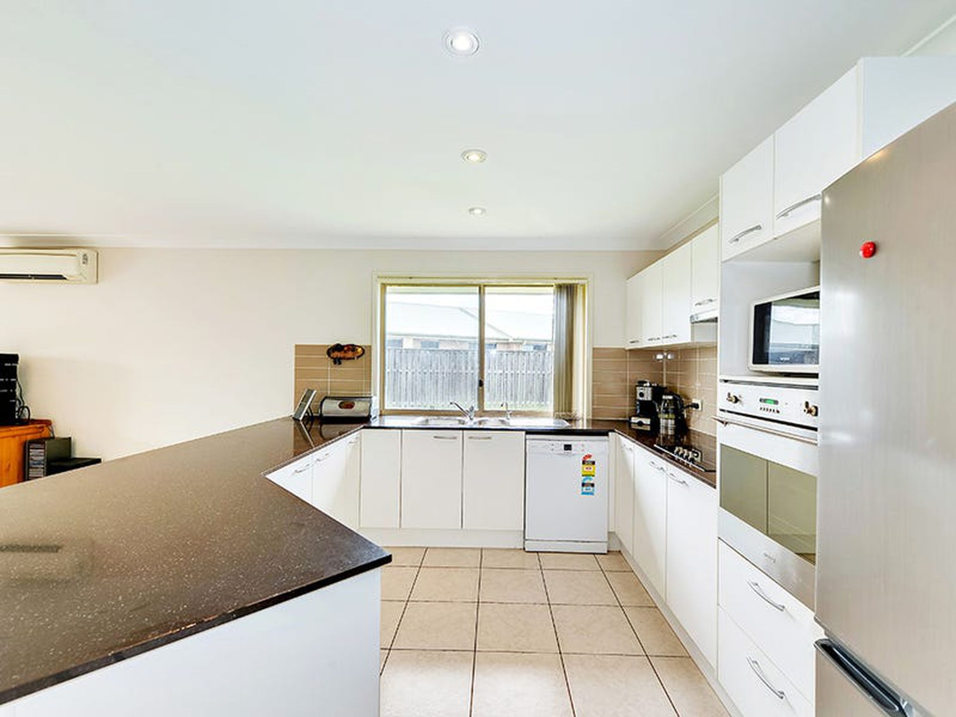 24 Harold Reinhardt Dr, Redbank Plains