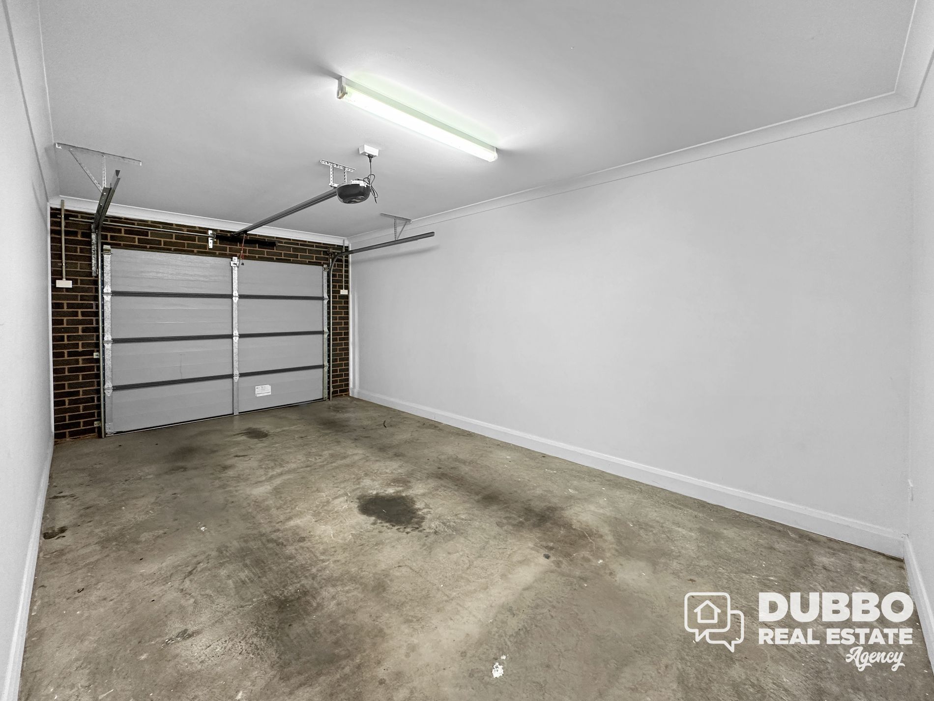 11 Waterfall Crescent, Dubbo