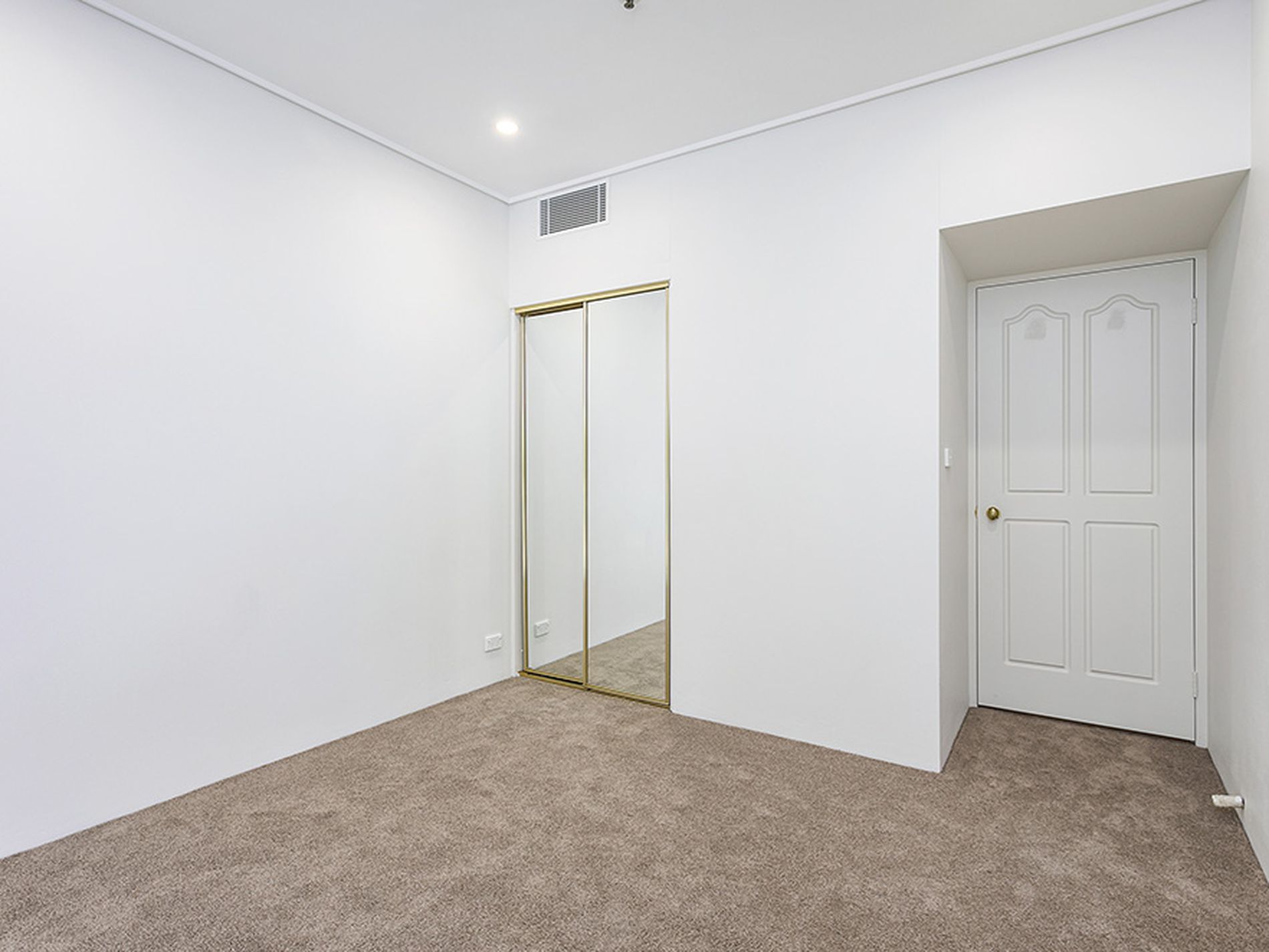 187-189 Liverpool Street, Sydney