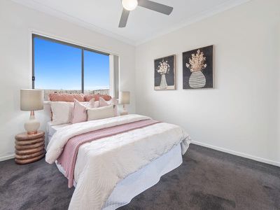 9 Longstaff Crescent, Pimpama