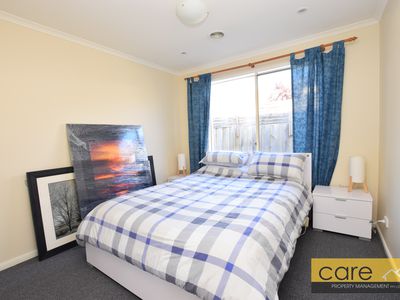 9 Sovereign Close, Patterson Lakes