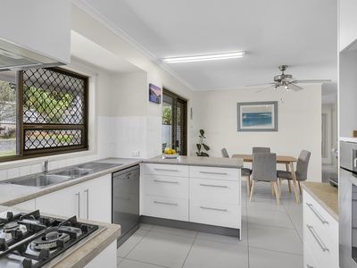 16 Konda Street, Riverhills