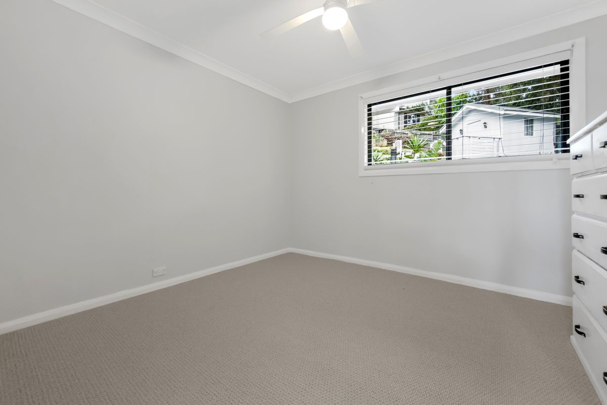 10 Mondy Crescent, Avoca Beach