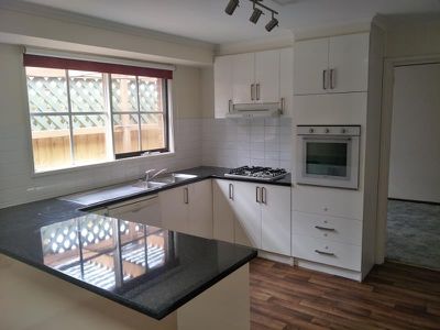 2 Beverley Court, Hoppers Crossing