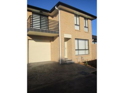 2 / 8 Acacia Street, Windang