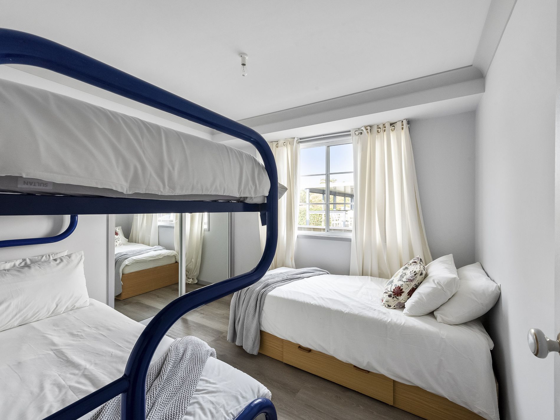 16 Thistleton Drive, Burrill Lake