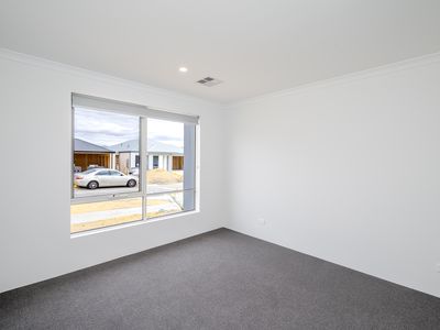 4 Malurus Way, Wellard