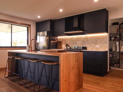 22 Church Street, Carrick