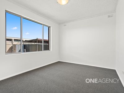 5 / 8 Peterborough Avenue, Lake Illawarra