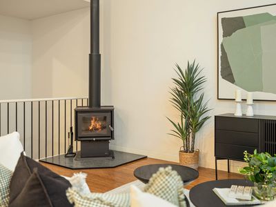 6 Scenery Court, Brookwater