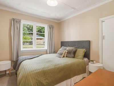 4 Riselaw Road, Calton Hill