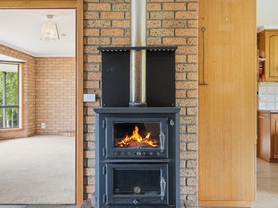 222 Cygnet Coast Road, Lymington