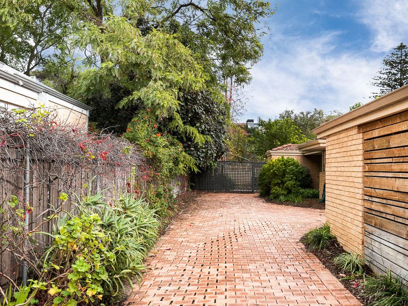 15 Myera Street, Swanbourne