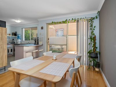 2 / 110 Collins Street, Piccadilly