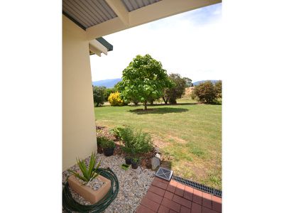 5 Drummond Street , Tawonga