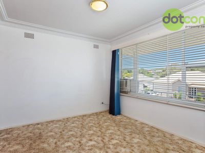 4 / 106 Victoria Street, Adamstown