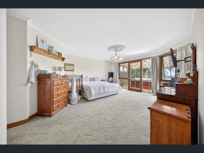 30 Mullane Road, Pakenham