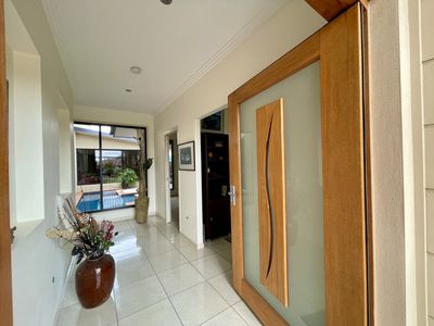 4 Dugong Avenue, Pialba