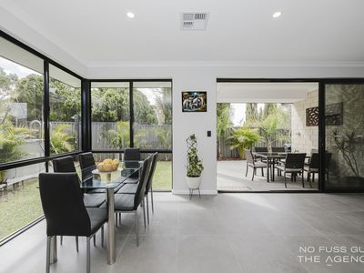 2 Stanton Crescent, Greenwood