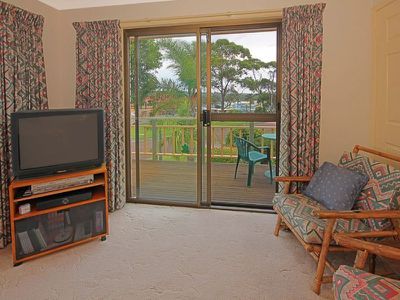 3 Bonnie Troon Close, Dolphin Point