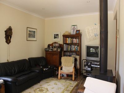 453 New Road, Franklin