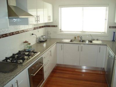 16 Cowl Street, Greenacre