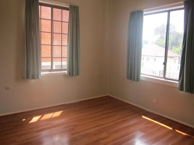 2 / 26 Ranchby Avenue, Lake Heights