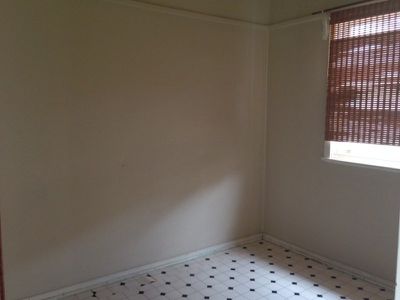 48 Central Road, Unanderra