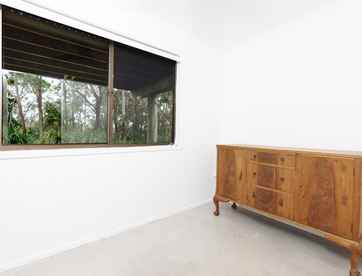 Old Tewantin, river access, shared Jetty, bushland setting! image 14