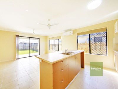 19 Somerton Street, Deeragun