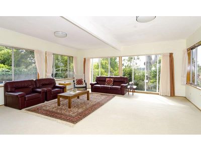6 Chatham Place, North Turramurra