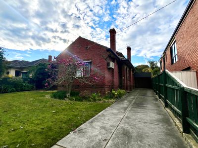 27 Nungerner Street, Balwyn