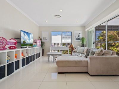 8 Cherry Court, Coomera
