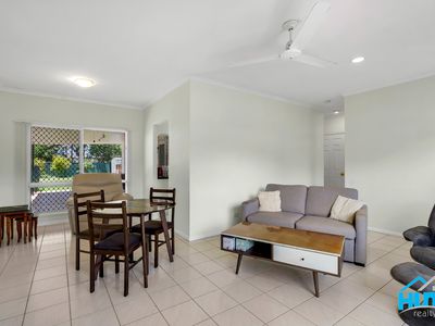 28 Golden Grove Drive, Bentley Park