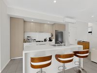 30 Mayfair Lane, Hope Island