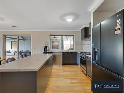 46 Thomas Wedge Dr, Wangaratta