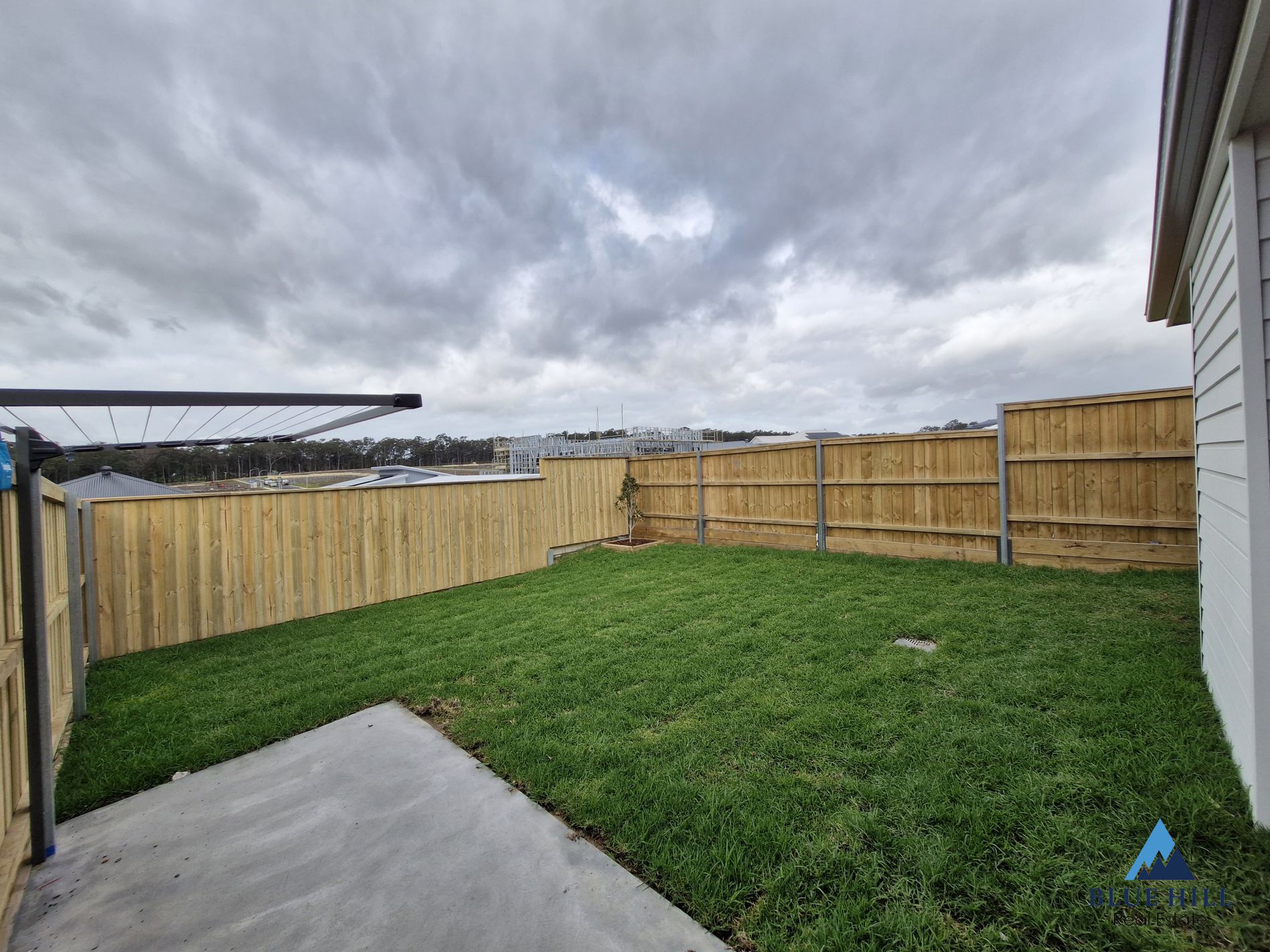 2 / 94 Settlers Boulevard, Chisholm