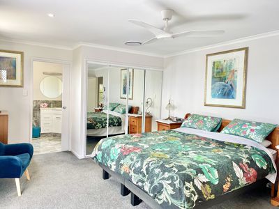 12 Flinders Street, Point Vernon