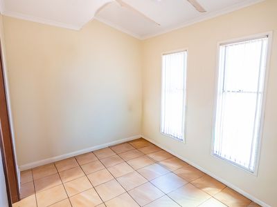 8 Peter Way, South Hedland