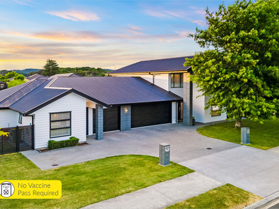 11 Munford Lane, Riverhead